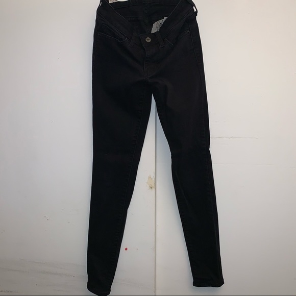 Levi’s 711 Skinny Jeans - Black - Picture 5 of 9